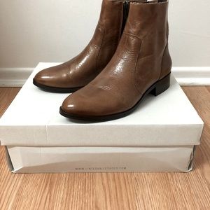 L’intervalle booties Mercer tan size 38 new with t